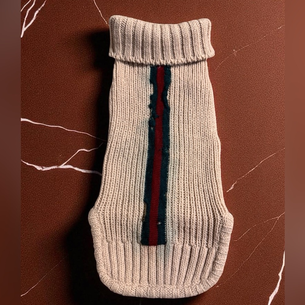 VTG Gucci Tan CABLE KNIT PET DOG SWEATER ~Size Small Wool As is